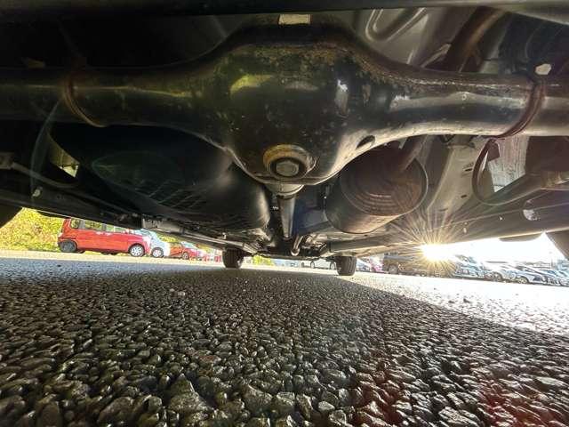 タント X 4WD 4WD!エコアイドル!スマートアシスト!純正ナビ&フルセグTV&DVD&BT&バックカメラ!LEDヘッドライト!オートライト!シートヒーター!パワースライドドア!純正ETC!キーフ(28枚目)