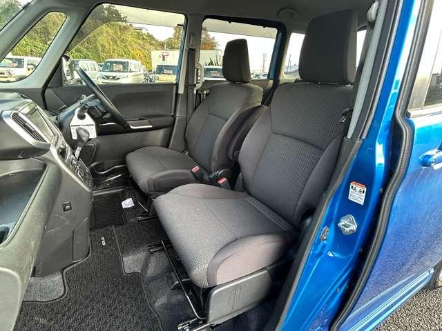 ソリオ ハイブリッドMZ シートヒーター/両側パワースライドドア/全方位カメラ/ドラレコ/アダプティブクルコン/パドルシフト/衝突軽減/禁煙車/コーナーセンサー/純正ナビ/地デジ/Bluetooth/レーンキープアシスト(19枚目)