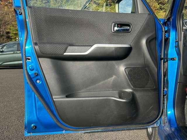 ソリオ ハイブリッドMZ シートヒーター/両側パワースライドドア/全方位カメラ/ドラレコ/アダプティブクルコン/パドルシフト/衝突軽減/禁煙車/コーナーセンサー/純正ナビ/地デジ/Bluetooth/レーンキープアシスト(24枚目)