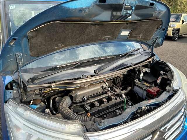 ソリオ ハイブリッドMZ シートヒーター/両側パワースライドドア/全方位カメラ/ドラレコ/アダプティブクルコン/パドルシフト/衝突軽減/禁煙車/コーナーセンサー/純正ナビ/地デジ/Bluetooth/レーンキープアシスト(30枚目)