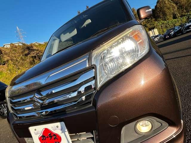 ヘッドライトの状態も非常に良いです！