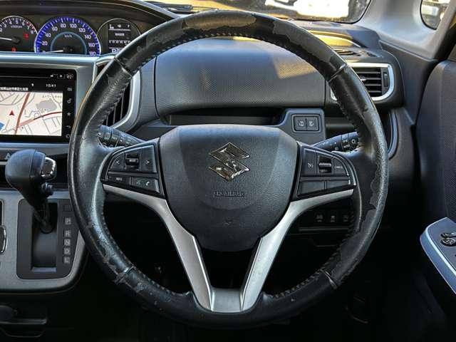 ステアリングです！