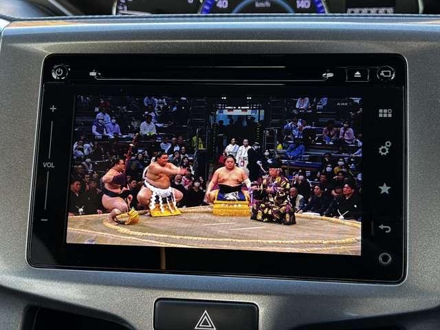 「地デジ」　カーナビでテレビが見れます。Ｂｌｕｅｔｏｏｔｈ機能付きでオーディオ機器などに接続して快適に音楽を楽しめます♪