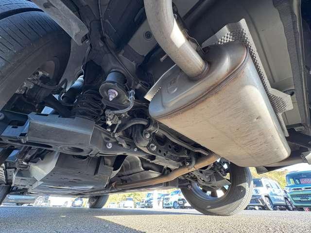 ハリアー Ｇ　セーフティセンス！ブラインドスポットモニター！純正ナビ＆ＢＴ＆バックカメラ！ＬＥＤヘッドライト！オートライト！純正アルミ！半革シート！デジタルインナーミラー！パワーバックドア！ビル（31枚目）