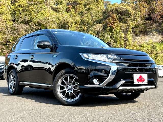 アウトランダーＰＨＥＶ Ｇナビパッケージ　４ＷＤ　ＳＲ★ＱＣ付★（3枚目）