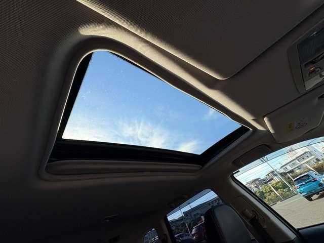 アウトランダーＰＨＥＶ Ｇナビパッケージ　４ＷＤ　ＳＲ★ＱＣ付★（25枚目）