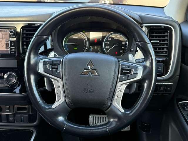 アウトランダーＰＨＥＶ Ｇナビパッケージ　４ＷＤ　ＳＲ★ＱＣ付★（48枚目）
