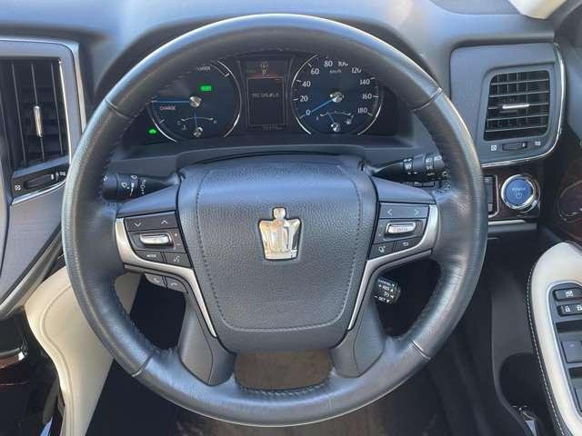 クラウンハイブリッド ロイヤルサルーン　禁煙車！後期型！クルーズコントロール！純正ナビ＆フルセグＴＶ＆ＢＴ＆バックカメラ！ＬＥＤライト！オートライト！純正アルミ！ビルトインＥＴＣ！シートヒーター！ステアリングヒーター！クルーズコントロール（38枚目）