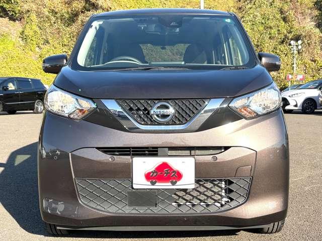 デイズ Ｘ　１オーナー／純正７インチメモリーナビ＆フルセグ／Ｂｌｕｅｔｏｏｔｈ／エマージェンシーブレーキ／アラウンドビューモニター／デジタルインナーミラー／ＥＴＣ／ドライブレコーダー／オートマチックハイビーム（9枚目）