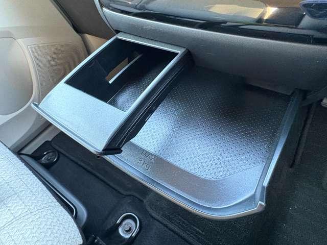 デイズ Ｘ　１オーナー／純正７インチメモリーナビ＆フルセグ／Ｂｌｕｅｔｏｏｔｈ／エマージェンシーブレーキ／アラウンドビューモニター／デジタルインナーミラー／ＥＴＣ／ドライブレコーダー／オートマチックハイビーム（50枚目）