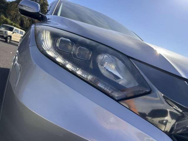 ヴェゼル ハイブリッドＺ・ホンダセンシング　追従型クルコン／禁煙車／ホンダセンシング／バックカメラ／ビルトインＥＴＣ／ハーフレザーシート／パドルシフト／ルーフレール／ＬＥＤヘッドライト／ＬＥＤフォグ／ＩＰＦデイタイムポジションランプキット（17枚目）