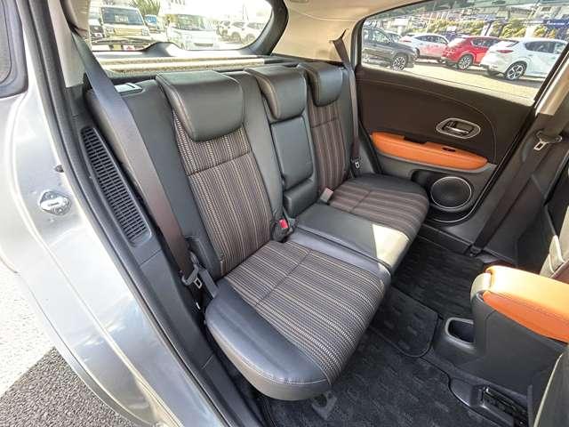 ヴェゼル ハイブリッドＺ・ホンダセンシング　追従型クルコン／禁煙車／ホンダセンシング／バックカメラ／ビルトインＥＴＣ／ハーフレザーシート／パドルシフト／ルーフレール／ＬＥＤヘッドライト／ＬＥＤフォグ／ＩＰＦデイタイムポジションランプキット（21枚目）