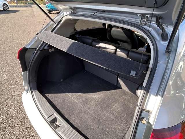 ヴェゼル ハイブリッドＺ・ホンダセンシング　追従型クルコン／禁煙車／ホンダセンシング／バックカメラ／ビルトインＥＴＣ／ハーフレザーシート／パドルシフト／ルーフレール／ＬＥＤヘッドライト／ＬＥＤフォグ／ＩＰＦデイタイムポジションランプキット（25枚目）