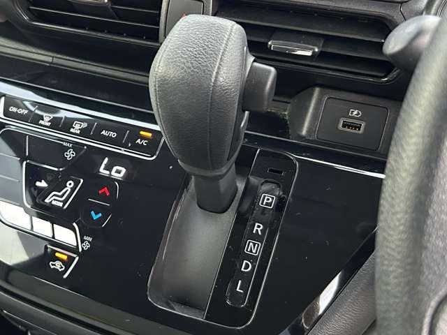 デイズ Ｘ　アイドリングストップ！インテリジェントエマージェンシーブレーキ！車線逸脱警報！純正ナビ＆フルセグＴＶ＆ＤＶＤ＆ＢＴ！インテリジェントアラウンドビューモニター！ウィンカーミラー！ワンオーナー（50枚目）