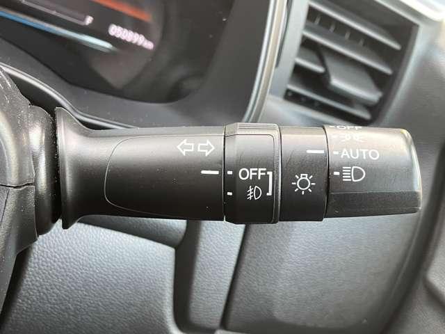 フィットハイブリッド Ｌ　ホンダセンシング　ホンダセンシング！ギャザーズナビ＆フルセグＴＶ＆ＤＶＤ＆ＢＴ＆バックカメラ！ＬＥＤヘッドライト！オートライト！ハーフレザーシート！純正ＥＴＣ！スマートキーシステム！（17枚目）