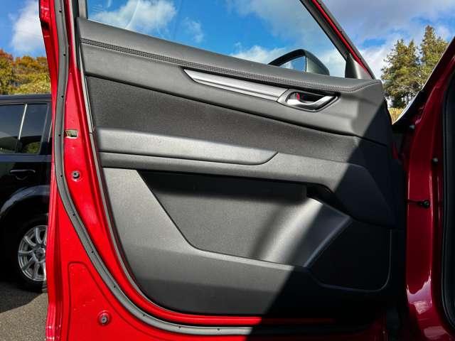 ＣＸ－５ ＸＤ　スマートエディション　１オーナー／１０．２インチセンターディスプレイ／ＲＳＲスプリング／ＡｕｔｏＥｘｅサクションパイプ／ＢＬＩＴＺストラットタワーバー／柿本改マフラー／４ＷＤ／ディーゼルターボ／全方位モニター／禁煙車（48枚目）