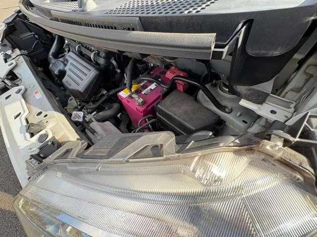 ムーヴキャンバス Ｇメイクアップ　ＳＡＩＩ　ストライプスカラー！アイドリングストップ！スマートアシスト２！ケンウッドナビ＆１セグＴＶ＆ＤＶＤ＆ＢＴ＆バックカメラ！両側パワースライドドア！ＬＥＤヘッドライト！オートライト！純正（30枚目）