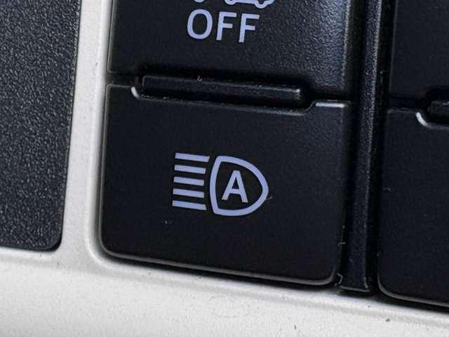 ムーヴキャンバス Ｘブラックインテリアリミテッド　ＳＡＩＩＩ　ストライプスカラー！アイドリングストップ！スマートアシスト３！純正ナビ＆フルセグＴＶ＆ＤＶＤ＆ＢＴ！パノラマモニター！社外リアモニター！オートライト！両側パワースライドドア！ＥＴＣ！禁煙車！（43枚目）