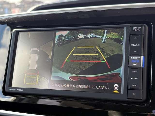 ムーヴキャンバス Ｘブラックインテリアリミテッド　ＳＡＩＩＩ　ストライプスカラー！アイドリングストップ！スマートアシスト３！純正ナビ＆フルセグＴＶ＆ＤＶＤ＆ＢＴ！パノラマモニター！社外リアモニター！オートライト！両側パワースライドドア！ＥＴＣ！禁煙車！（62枚目）