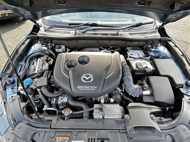 アクセラスポーツ ２２ＸＤ　Ｌパッケージ　アドバンスドＳＣＢＳ！レーンキープ・アシスト・システム！車線逸脱警報システム！マツダ・レーダークルーズコントロール！ＢＯＳＥサウンドシステム！純正ナビ！フルセグＴＶ！バックカメラ！４ＷＤ！（30枚目）