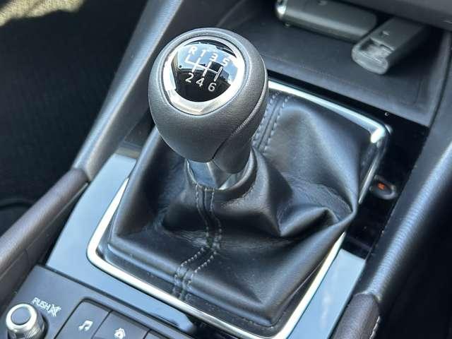 アクセラスポーツ ２２ＸＤ　Ｌパッケージ　アドバンスドＳＣＢＳ！レーンキープ・アシスト・システム！車線逸脱警報システム！マツダ・レーダークルーズコントロール！ＢＯＳＥサウンドシステム！純正ナビ！フルセグＴＶ！バックカメラ！４ＷＤ！（55枚目）