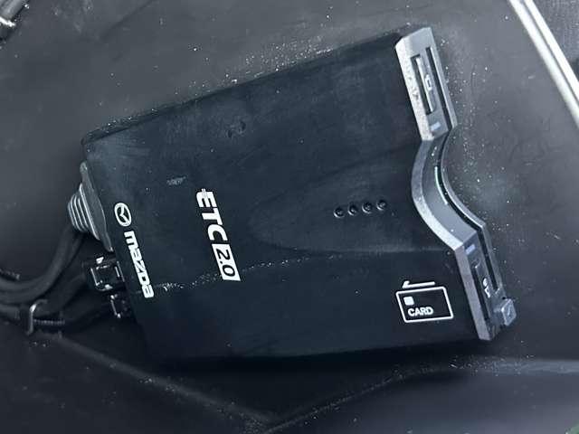 アクセラスポーツ ２２ＸＤ　Ｌパッケージ　アドバンスドＳＣＢＳ！レーンキープ・アシスト・システム！車線逸脱警報システム！マツダ・レーダークルーズコントロール！ＢＯＳＥサウンドシステム！純正ナビ！フルセグＴＶ！バックカメラ！４ＷＤ！（56枚目）