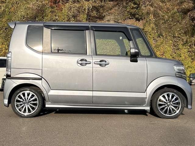 Ｎ－ＢＯＸ Ｇ　ターボＳＳパッケージ　９型フリップダウンＭ／禁煙／純正７型ナビ／両側パワスラ／ビルトインＥＴＣ／純正ドラレコ／パドルシフト／クルーズコントロール／バックカメラ／Ｂｌｕｅｔｏｏｔｈ／フルセグ／ベンチシート／純正１５インチＡＷ（7枚目）