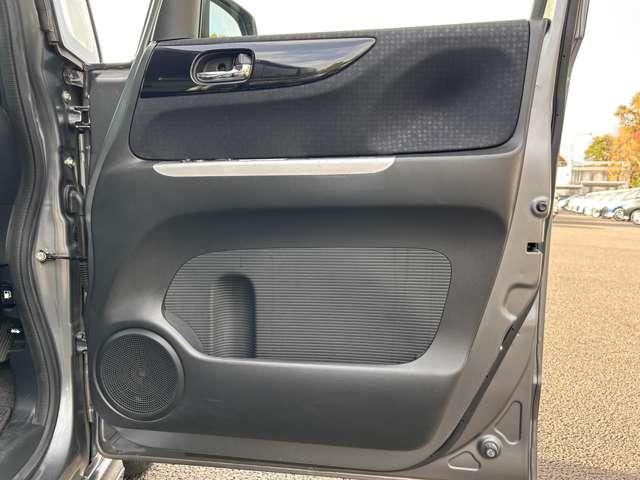 Ｎ－ＢＯＸ Ｇ　ターボＳＳパッケージ　９型フリップダウンＭ／禁煙／純正７型ナビ／両側パワスラ／ビルトインＥＴＣ／純正ドラレコ／パドルシフト／クルーズコントロール／バックカメラ／Ｂｌｕｅｔｏｏｔｈ／フルセグ／ベンチシート／純正１５インチＡＷ（52枚目）