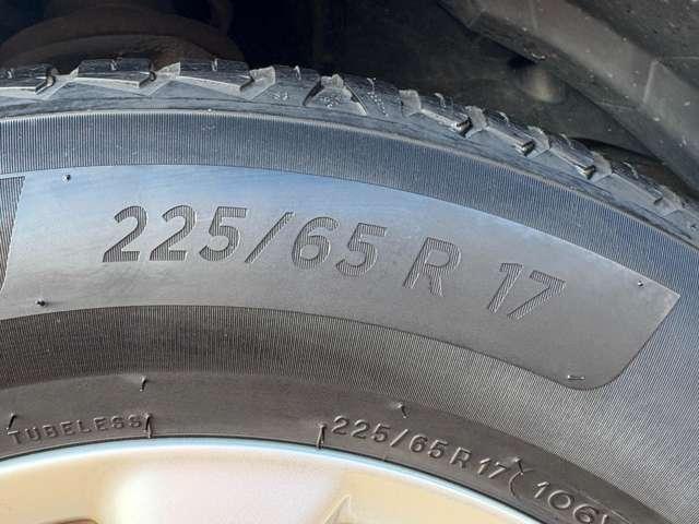 エクストレイル ２０Ｘ　ハイブリッド　エマージェンシーブレーキＰ　４ＷＤ　エマージェンシーブレーキ！車線逸脱警報！後側方車両検知警報！フロント・リアソナー！ふらつき警報！オートライト！純正ナビ！フルセグＴＶ（走行時視聴可）！シートヒーター！ＬＥＤヘッドライト／カブロンシート（13枚目）