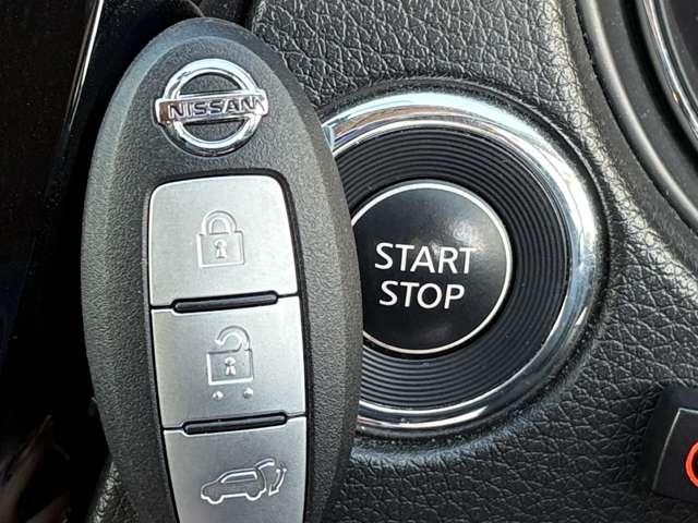 エクストレイル ２０Ｘ　ハイブリッド　エマージェンシーブレーキＰ　４ＷＤ　エマージェンシーブレーキ！車線逸脱警報！後側方車両検知警報！フロント・リアソナー！ふらつき警報！オートライト！純正ナビ！フルセグＴＶ（走行時視聴可）！シートヒーター！ＬＥＤヘッドライト／カブロンシート（54枚目）