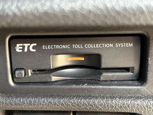 エクストレイル ２０Ｘ　ハイブリッド　エマージェンシーブレーキＰ　４ＷＤ　エマージェンシーブレーキ！車線逸脱警報！後側方車両検知警報！フロント・リアソナー！ふらつき警報！オートライト！純正ナビ！フルセグＴＶ（走行時視聴可）！シートヒーター！ＬＥＤヘッドライト／カブロンシート（57枚目）