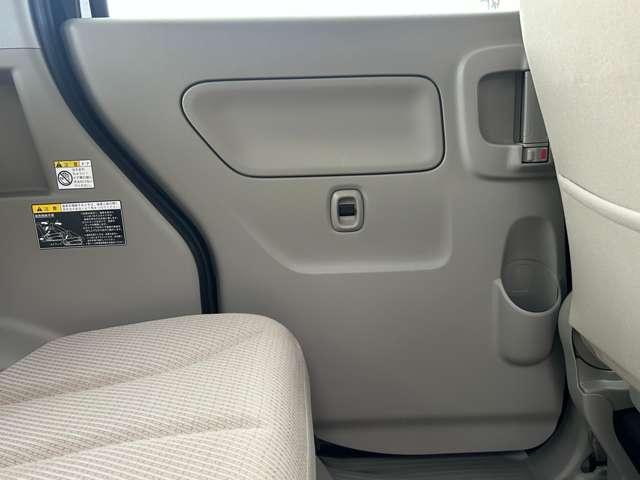 スペーシア Ｇ　クラリオンナビ【ＧＣＸ７１４Ｗ】／フルセグＴＶ／ｂｌｕｅｔｏｏｔｈａｕｄｉｏ／４ＷＤ／シートヒーター／スマートキー／プッシュスタート／アイドリングストップ（23枚目）