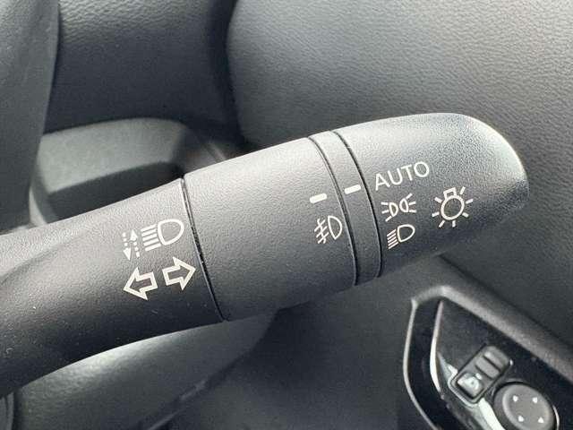 ルークス ハイウェイスター　Ｘ　インテリジェントアラウンドビューモニター！ＬＥＤヘッドライト！ツートーンカラー！アイドリングストップ！先進安全装備！純正ナビ＆フルセグＴＶ＆ＤＶＤ＆ＢＴ！ハンズフリー両側パワースライドドア！（18枚目）