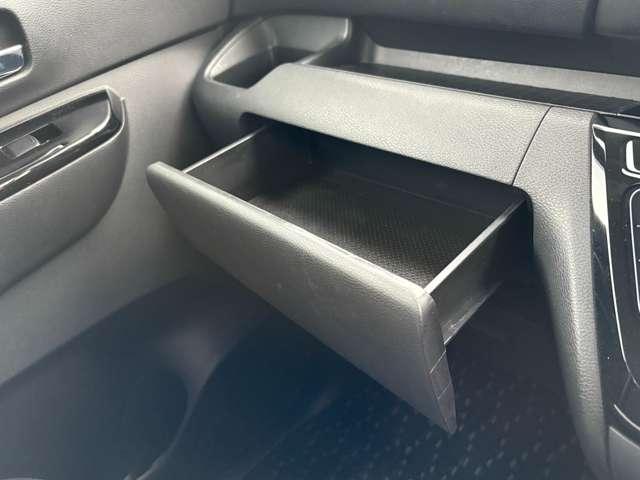 ルークス ハイウェイスター　Ｘ　インテリジェントアラウンドビューモニター！ＬＥＤヘッドライト！ツートーンカラー！アイドリングストップ！先進安全装備！純正ナビ＆フルセグＴＶ＆ＤＶＤ＆ＢＴ！ハンズフリー両側パワースライドドア！（52枚目）