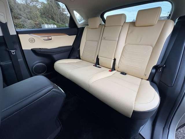 NX NX300h バージョンL プリクラッシュセーフティシステム!ブラインドスポットモニター!純正ナビ&フルセグTV&BT!パノラミックビューモニター!3眼LEDヘッドライト!レザーシート!シートヒーター&ベンチ(24枚目)