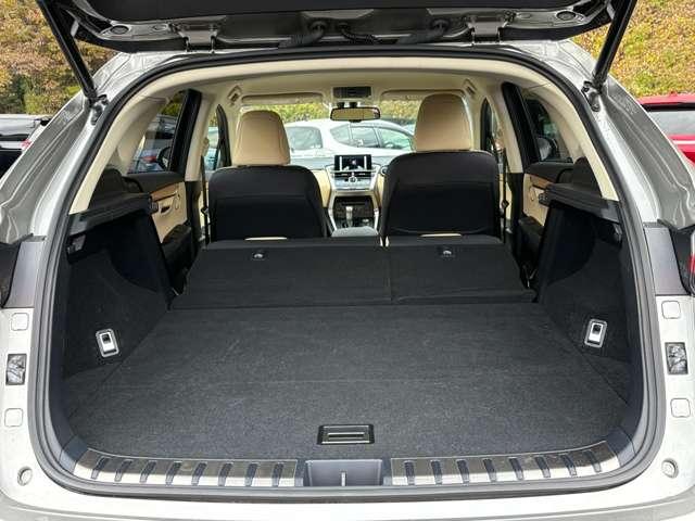 NX NX300h バージョンL プリクラッシュセーフティシステム!ブラインドスポットモニター!純正ナビ&フルセグTV&BT!パノラミックビューモニター!3眼LEDヘッドライト!レザーシート!シートヒーター&ベンチ(28枚目)