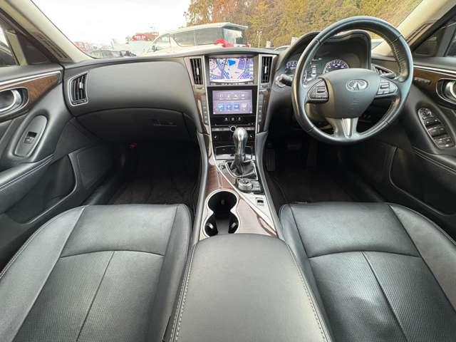 内外装とも程度が良く、当店が自信をもってオススメする一台です☆　是非一度、ご自身の目でお確かめいただければと存じます！