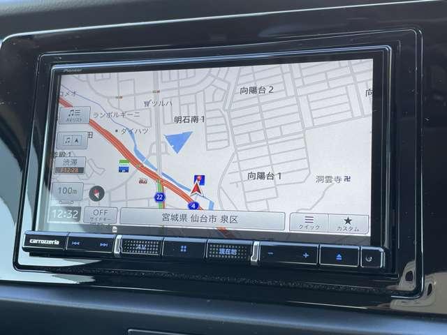 フィット ｅ：ＨＥＶ　ＲＳ　ホンダセンシング！カロッツェリアナビ＆フルセグＴＶ＆ＤＶＤ＆ＢＴ＆バックカメラ！ＬＥＤヘッドライト！オートライト！純正アルミ＆エアロ！半革シート！純正ＥＴＣ！パドルシフト！スマート（25枚目）