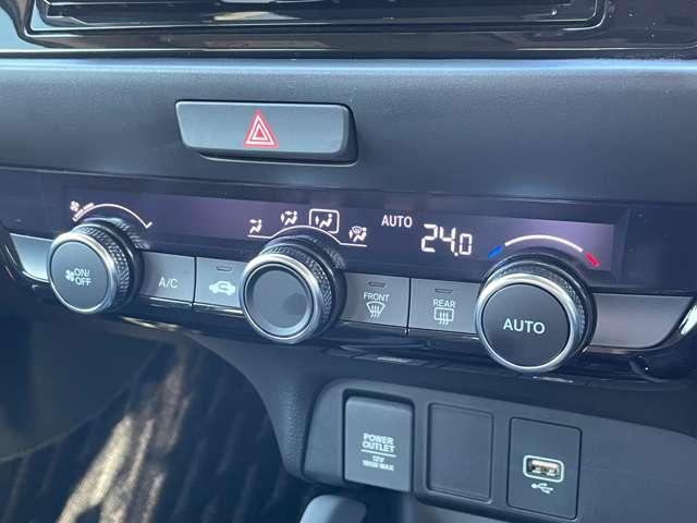 フィット ｅ：ＨＥＶ　ＲＳ　ホンダセンシング！カロッツェリアナビ＆フルセグＴＶ＆ＤＶＤ＆ＢＴ＆バックカメラ！ＬＥＤヘッドライト！オートライト！純正アルミ＆エアロ！半革シート！純正ＥＴＣ！パドルシフト！スマート（30枚目）