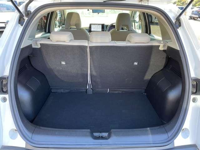 ノート Ｘ　エアリーグレーエディション　全方位運転支援システム！プロパイロット！純正コネクトナビ＆フルセグＴＶ＆ＢＴ！インテリジェントアラウンドビューモニター＆ルームミラー！アダプティブＬＥＤヘッドライト！オートライト！（14枚目）