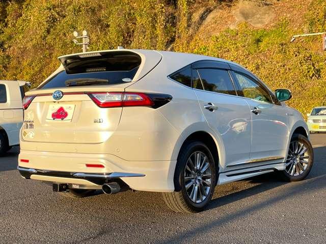 ハリアーハイブリッド プログレス　メタル　アンド　レザーパッケージ　４ＷＤ　２９年後期型！セーフティセンスＰ！モデリスタエアロ！純正ナビ＆フルセグＴＶ＆ＢＴ！パノラミックビューモニター！ＪＢＬプレミアムサウンドシステム！レザーシート！快適温熱シート！ＬＥＤ（6枚目）