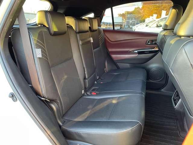 ハリアーハイブリッド プログレス　メタル　アンド　レザーパッケージ　４ＷＤ　２９年後期型！セーフティセンスＰ！モデリスタエアロ！純正ナビ＆フルセグＴＶ＆ＢＴ！パノラミックビューモニター！ＪＢＬプレミアムサウンドシステム！レザーシート！快適温熱シート！ＬＥＤ（11枚目）