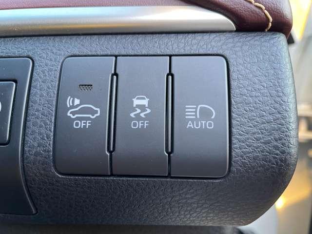 ハリアーハイブリッド プログレス　メタル　アンド　レザーパッケージ　４ＷＤ　２９年後期型！セーフティセンスＰ！モデリスタエアロ！純正ナビ＆フルセグＴＶ＆ＢＴ！パノラミックビューモニター！ＪＢＬプレミアムサウンドシステム！レザーシート！快適温熱シート！ＬＥＤ（16枚目）