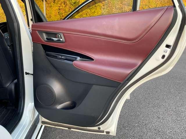 ハリアーハイブリッド プログレス　メタル　アンド　レザーパッケージ　４ＷＤ　２９年後期型！セーフティセンスＰ！モデリスタエアロ！純正ナビ＆フルセグＴＶ＆ＢＴ！パノラミックビューモニター！ＪＢＬプレミアムサウンドシステム！レザーシート！快適温熱シート！ＬＥＤ（34枚目）