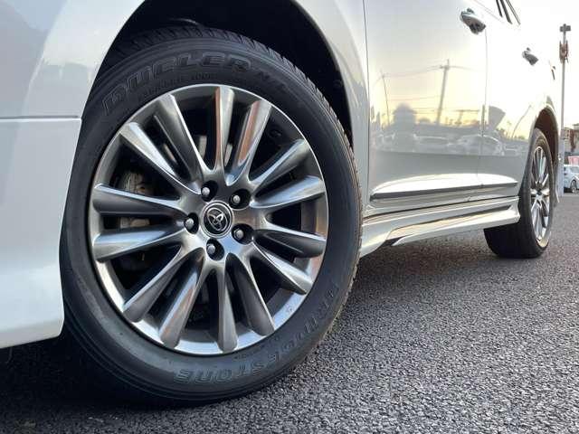 ハリアーハイブリッド プログレス　メタル　アンド　レザーパッケージ　４ＷＤ　２９年後期型！セーフティセンスＰ！モデリスタエアロ！純正ナビ＆フルセグＴＶ＆ＢＴ！パノラミックビューモニター！ＪＢＬプレミアムサウンドシステム！レザーシート！快適温熱シート！ＬＥＤ（48枚目）