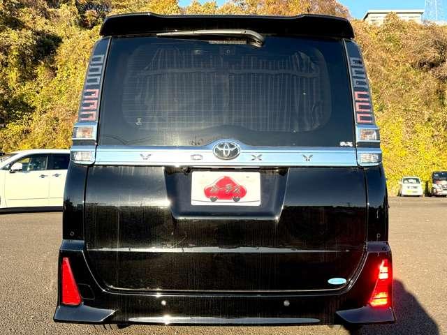 ヴォクシー ZS 煌III 4WD(6枚目)