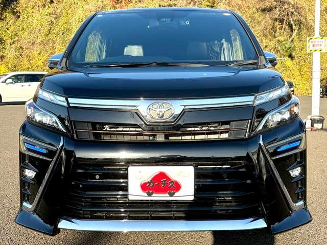 ヴォクシー ZS 煌III 4WD(9枚目)