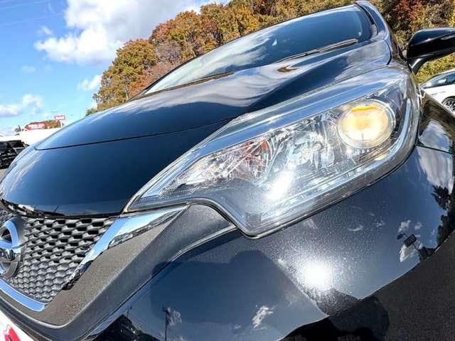 ノート Ｘ　インテリジェントエマージェンシーブレーキ！車線逸脱警報！ケンウッドナビ＆１セグＴＶ＆ＤＶＤ！オートライト！社外ＥＴＣ！インテリジェントキー／プッシュスタート！アイドリングストップ！（14枚目）