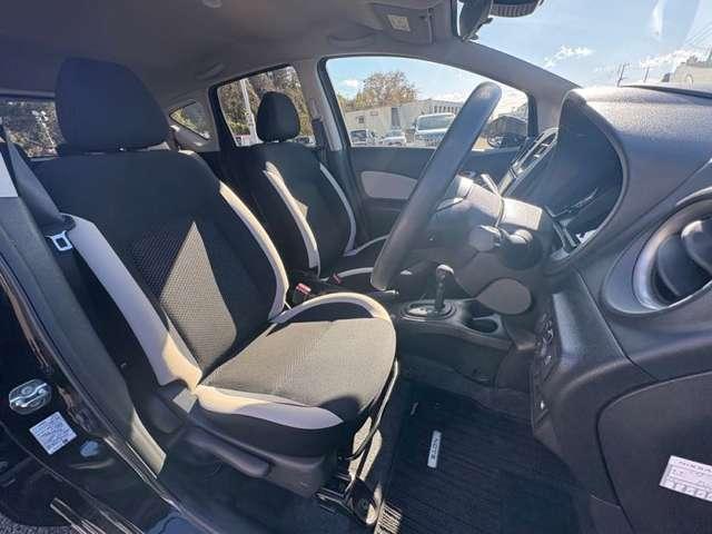 ノート Ｘ　インテリジェントエマージェンシーブレーキ！車線逸脱警報！ケンウッドナビ＆１セグＴＶ＆ＤＶＤ！オートライト！社外ＥＴＣ！インテリジェントキー／プッシュスタート！アイドリングストップ！（16枚目）