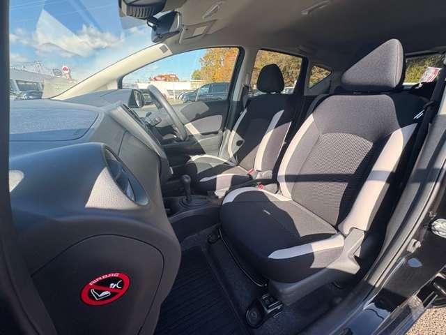 ノート Ｘ　インテリジェントエマージェンシーブレーキ！車線逸脱警報！ケンウッドナビ＆１セグＴＶ＆ＤＶＤ！オートライト！社外ＥＴＣ！インテリジェントキー／プッシュスタート！アイドリングストップ！（17枚目）